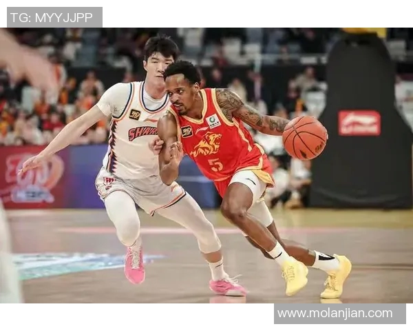 CBA广厦对阵上海精彩视频直播全程回顾与赛后分析